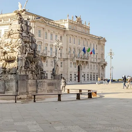 Apartamento - Vista Piazza Unita Trieste